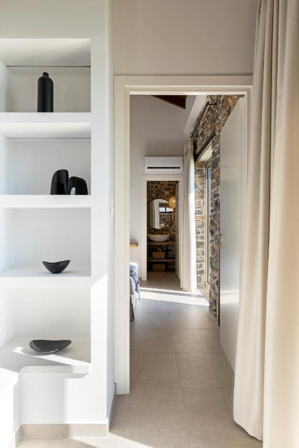 Lichnos Luxury Holiday home Sourpi