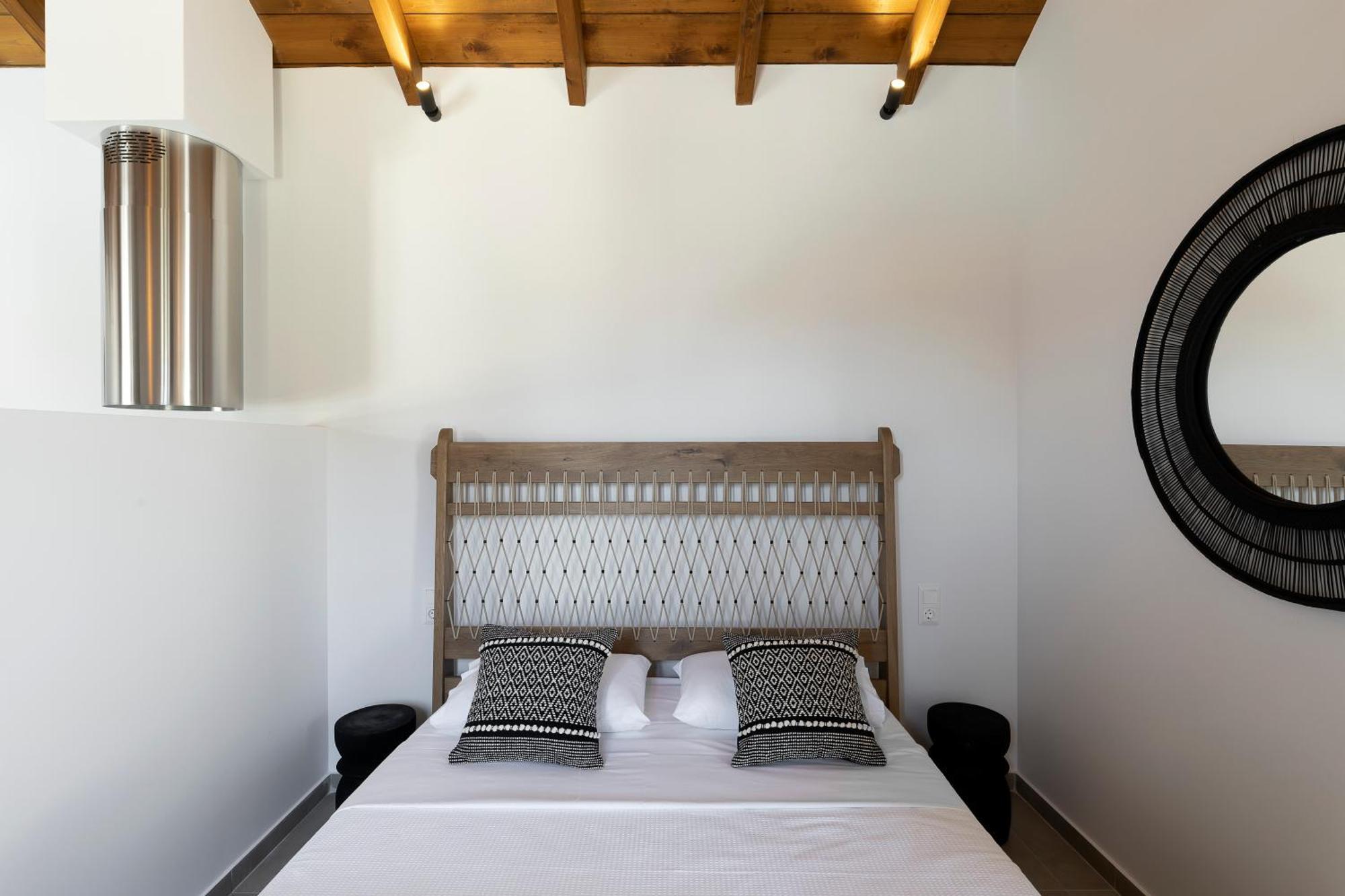 Holiday home Lichnos Luxury Sourpi