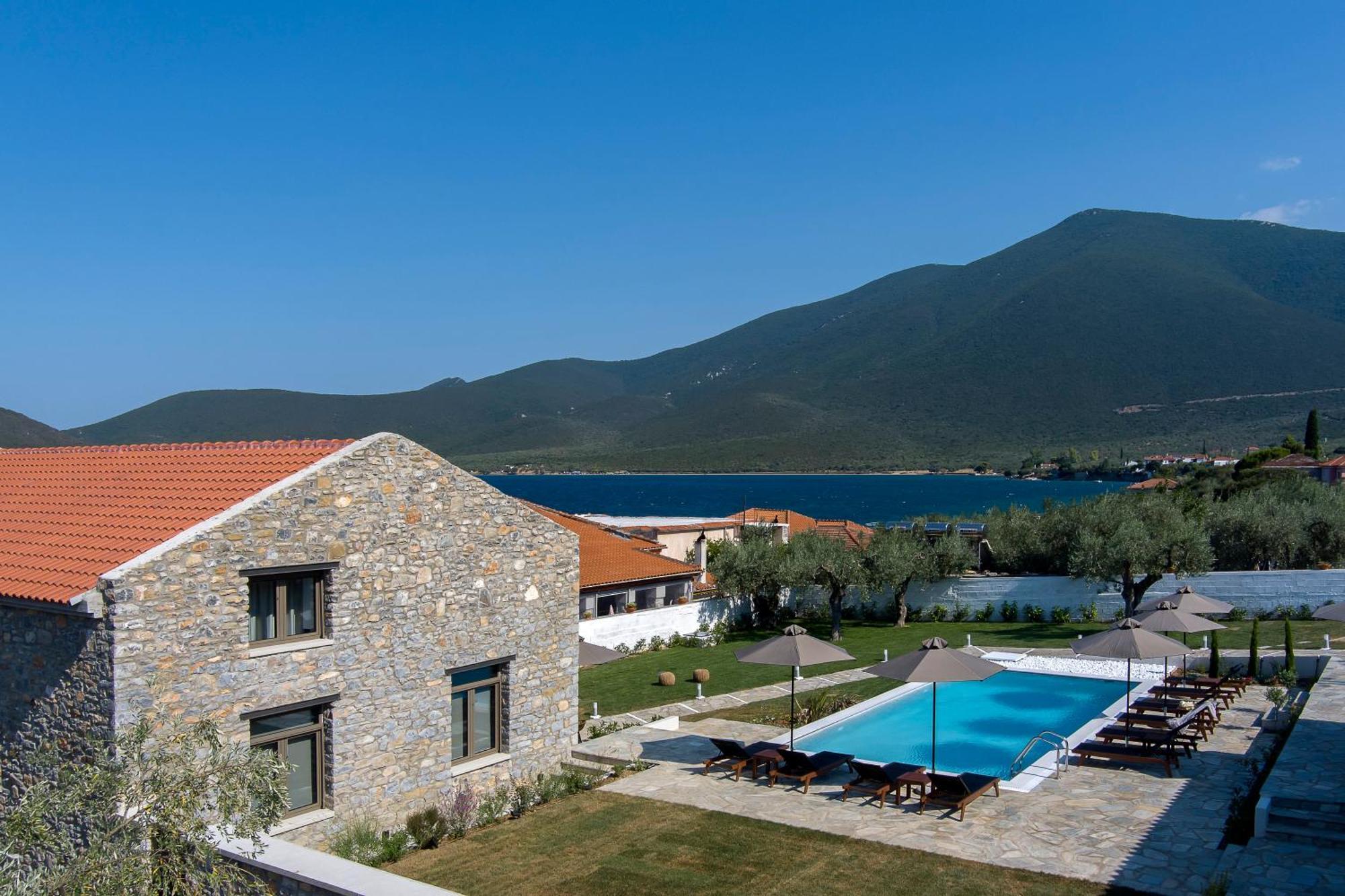 Lichnos Luxury